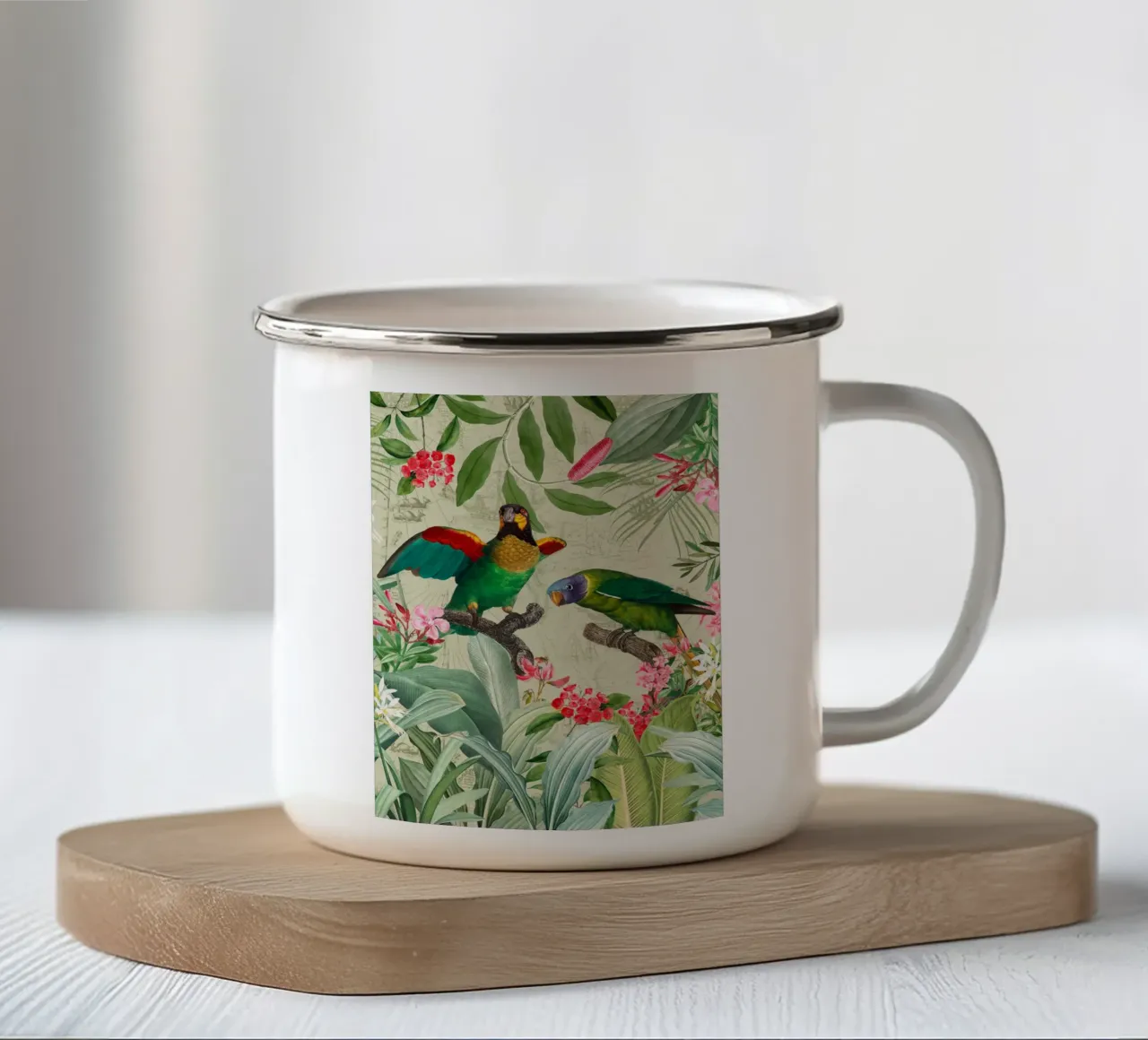 Coloridos y nostálgicos loros exóticos en una jungla tropical 2 taza de esmalte de Vintage World - Uta Naumann