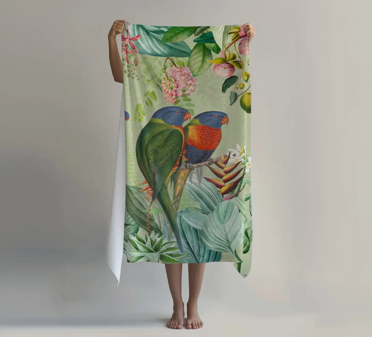 Pavoni colorati nella giungla tropicale telo mare da Vintage World - Uta Naumann