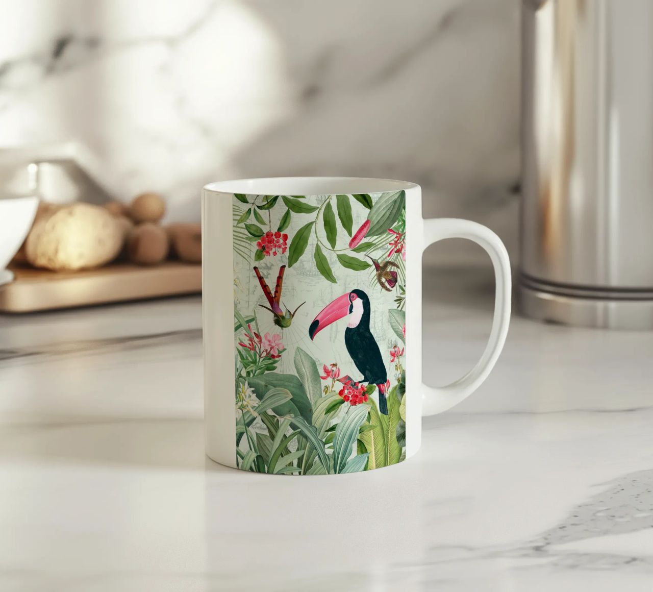 Tucano esotico nostalgico e colibrì nella giungla tazza in ceramica da Vintage World - Uta Naumann