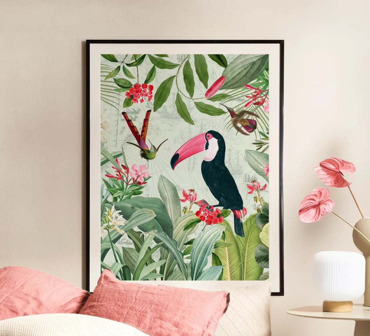 Nostalgique Toucan exotique et colibris dans une jungle poster de Vintage World - Uta Naumann