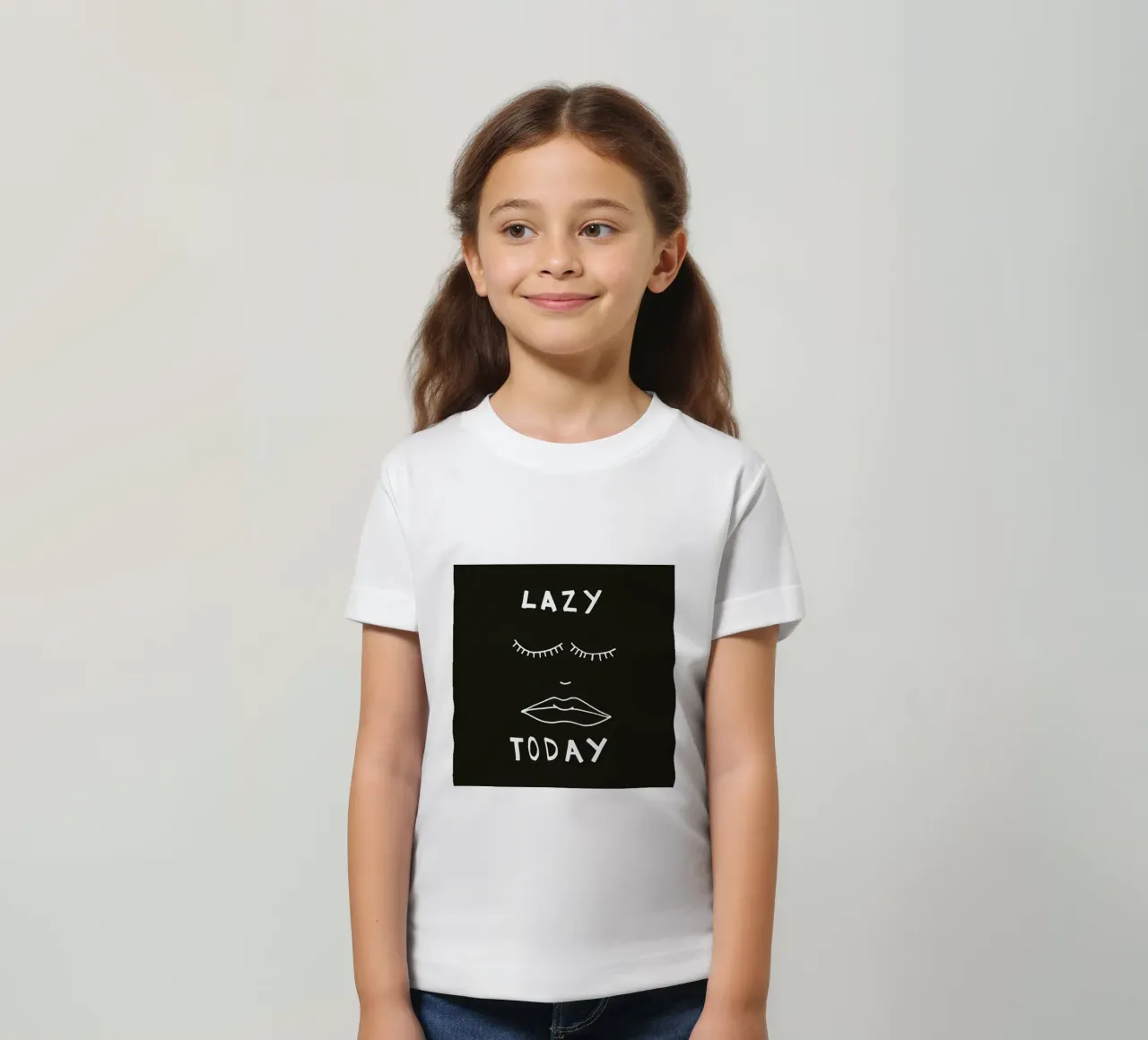 Lazy Today t-shirt bambini da Vasare Nar