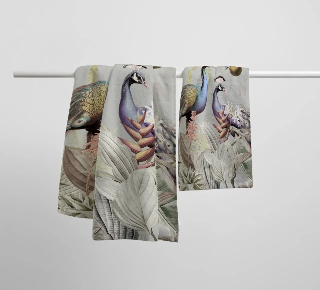 Piume esotiche in Paradiso 2 asciugamano da bagno da Vintage World - Uta Naumann