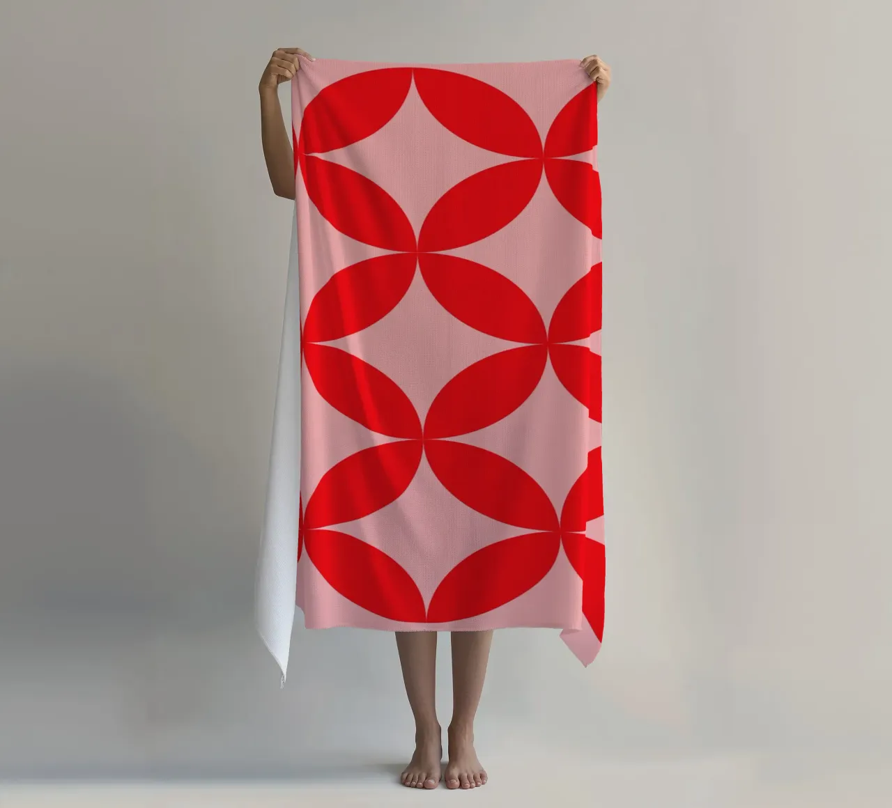 Motivo rosso Bauhaus telo mare da Whole©