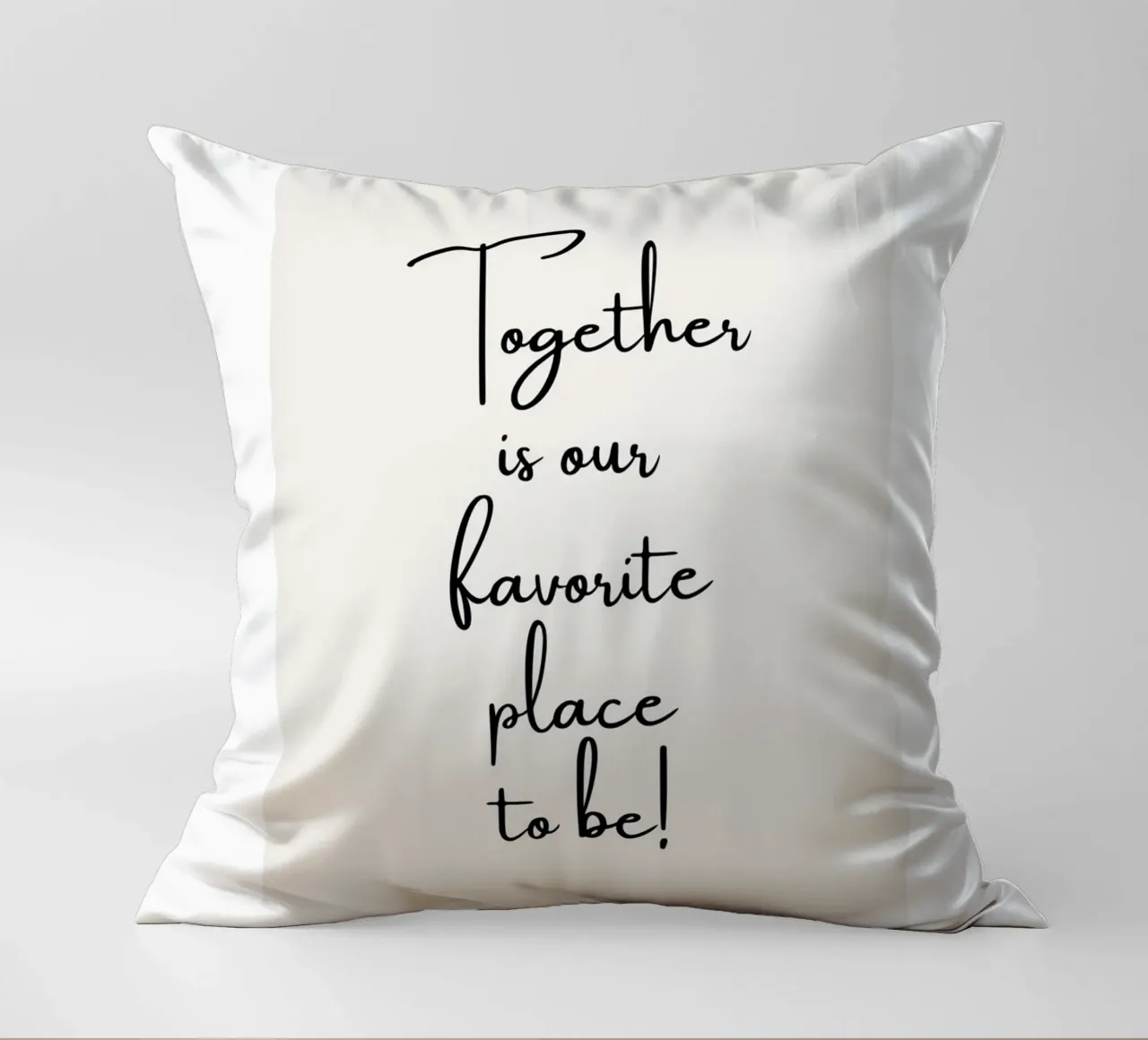 Ensemble, c'est notre lieu de prédilection coussin de ArtDesign by KBK