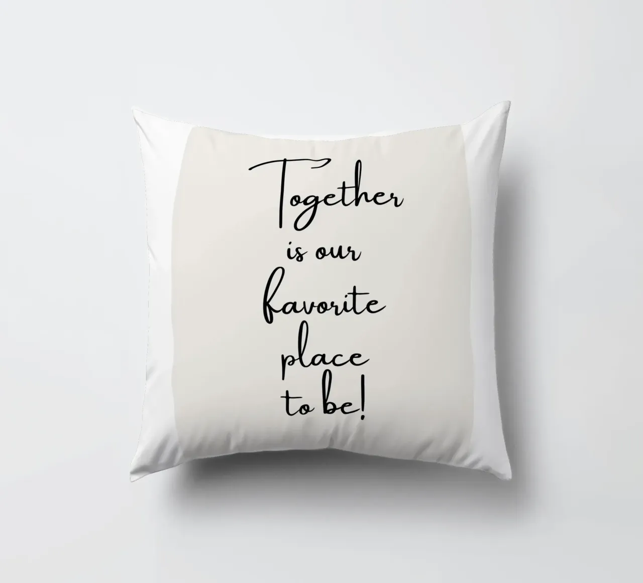 Ensemble, c'est notre lieu de prédilection coussin de ArtDesign by KBK