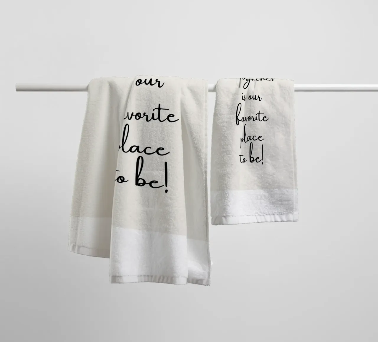 Ensemble, c'est notre lieu de prédilection serviette de bain de ArtDesign by KBK