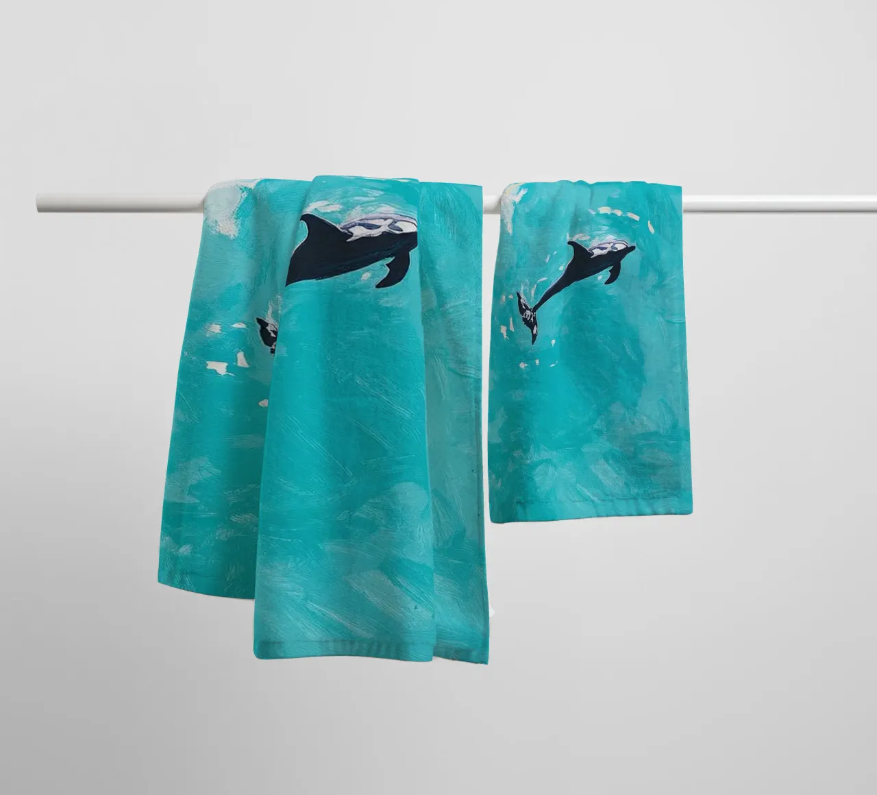 Delphin towel by Euphoria Theresa
