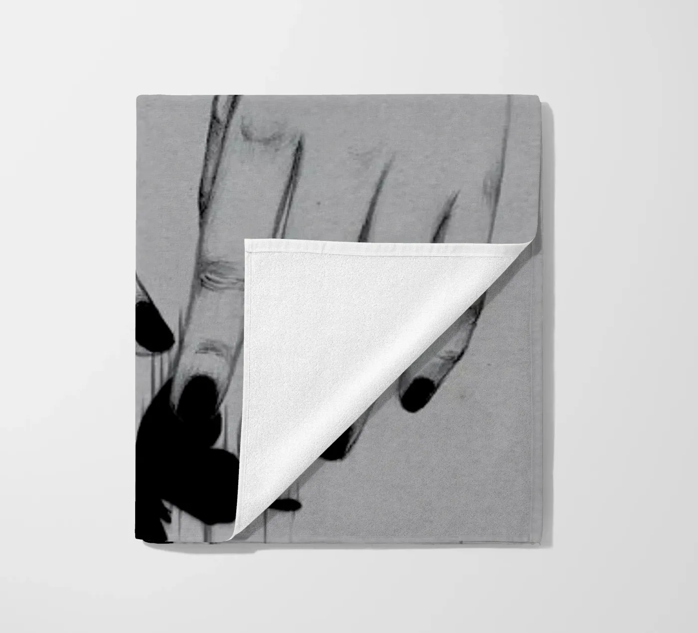 Creator 2 strandhanddoek van The White Deer