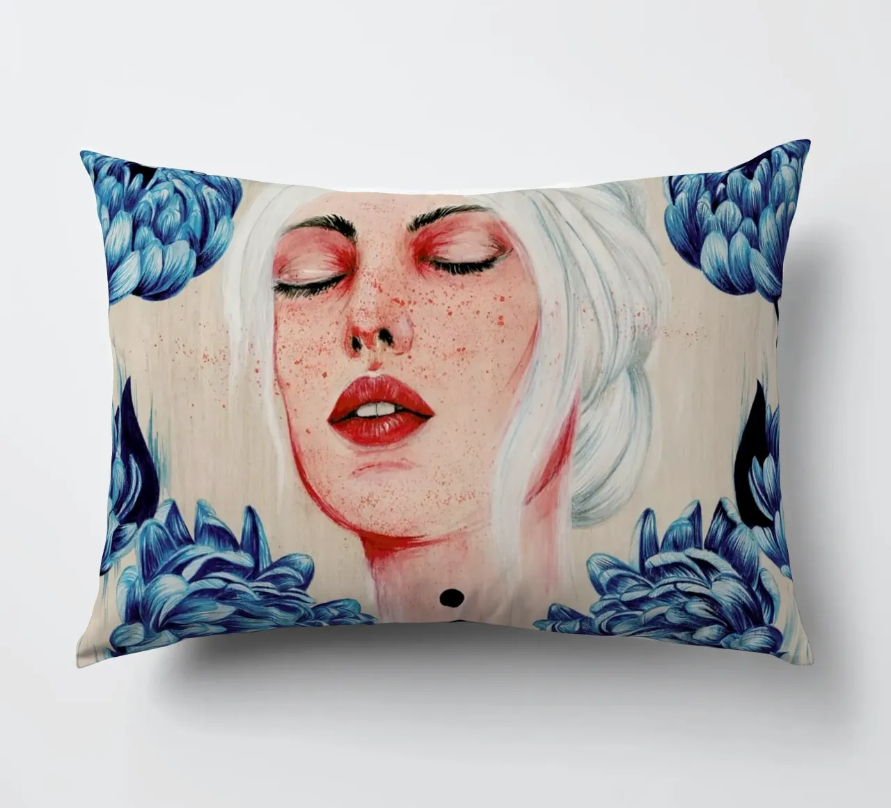 One With Me 1 cuscino da The White Deer