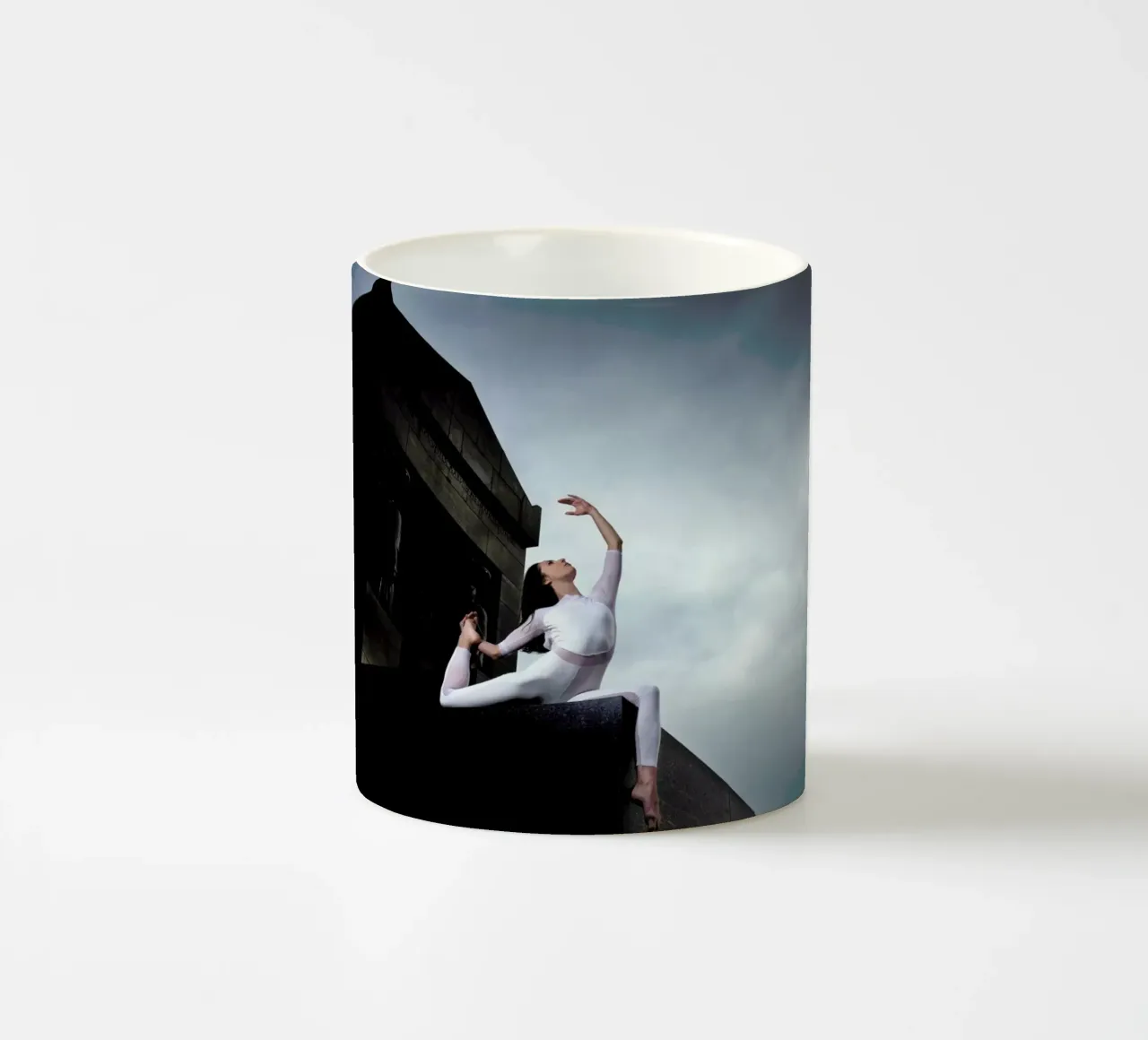 Belgrade #1 tazza in ceramica da The Urban Yoga
