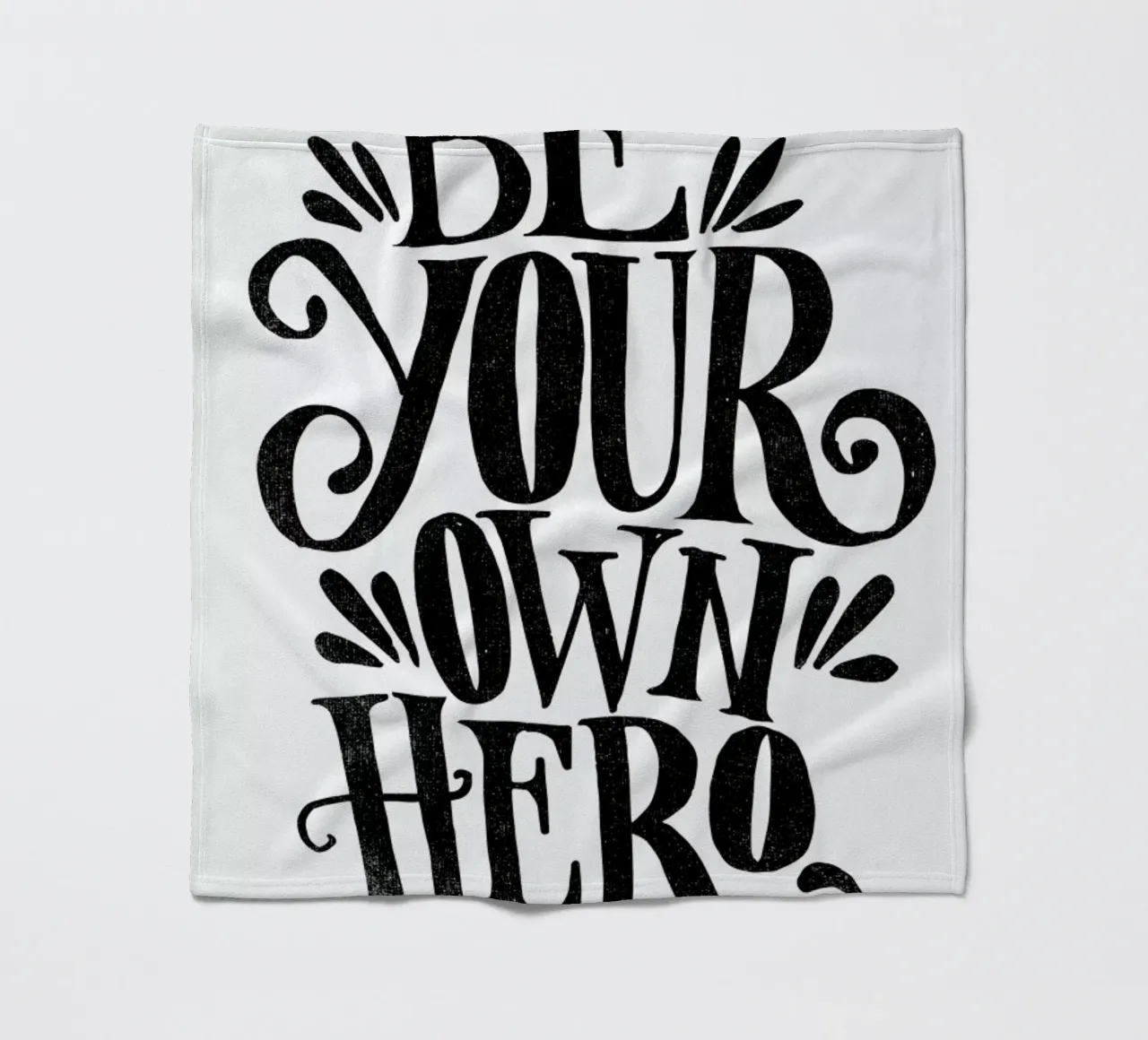 Be Your Own Hero coperta in pile da Matthew Taylor Wilson