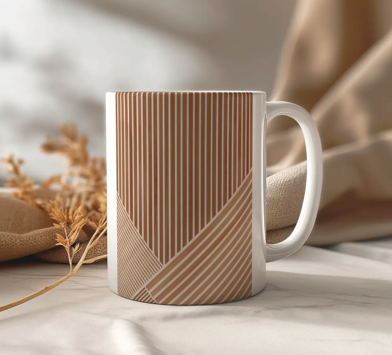 Motivo geometrico a linee parallele tazza in ceramica da Melloi Art Print