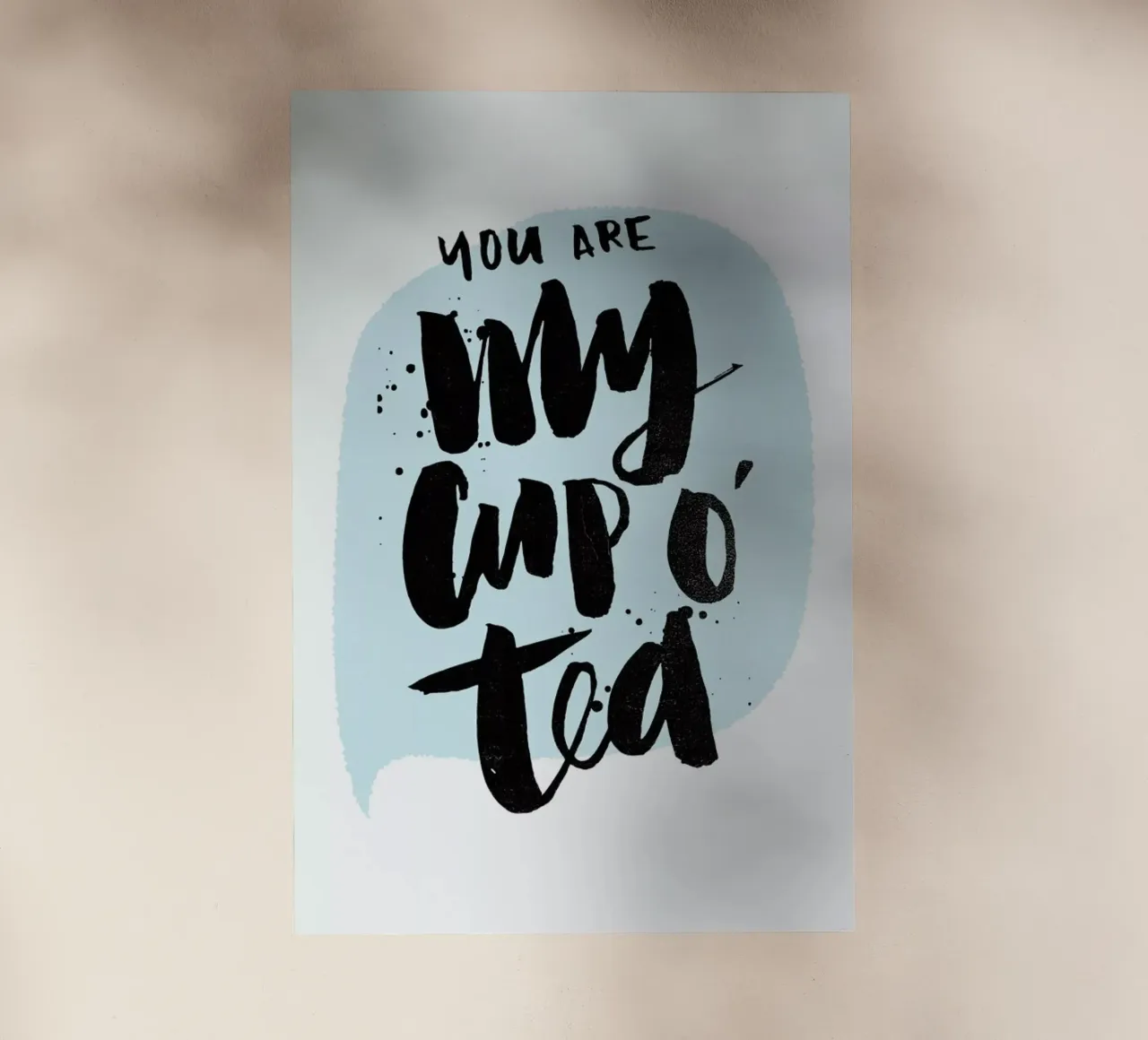 Cup O Tea pellicola backlit da Matthew Taylor Wilson