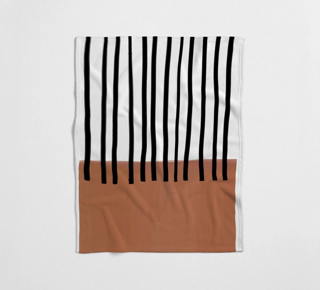 Linee verticali astratte e design rettangolare marrone coperta in pile da Melloi Art Print