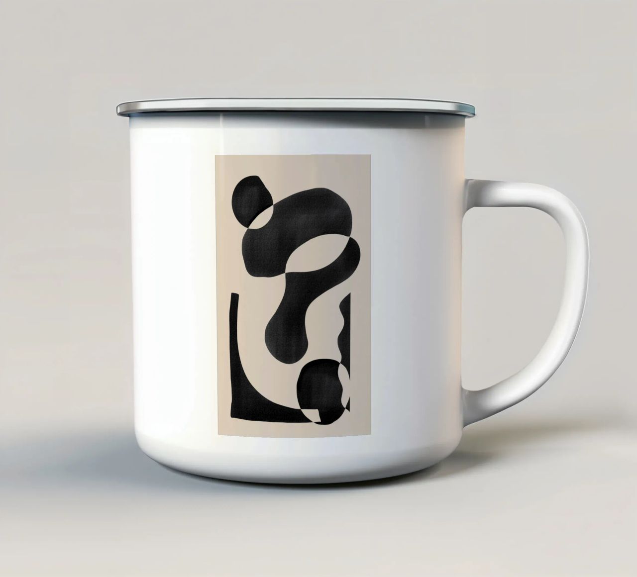 Forma organica astratta su sfondo beige tazza in smalto da Melloi Art Print