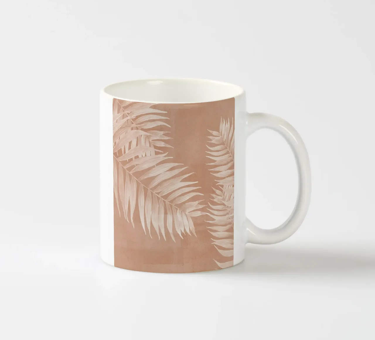 Foglie di palma tropicale su terracotta tazza in ceramica da Melloi Art Print