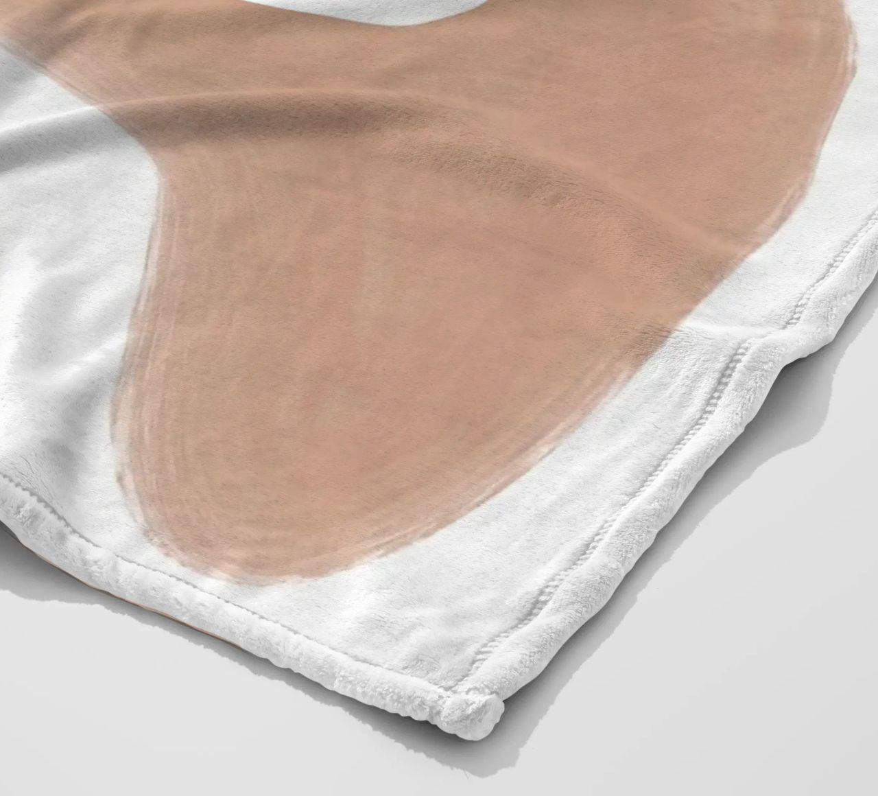 Abstrakte braune geschwungene Formen Fleecedecke von Melloi Art Print