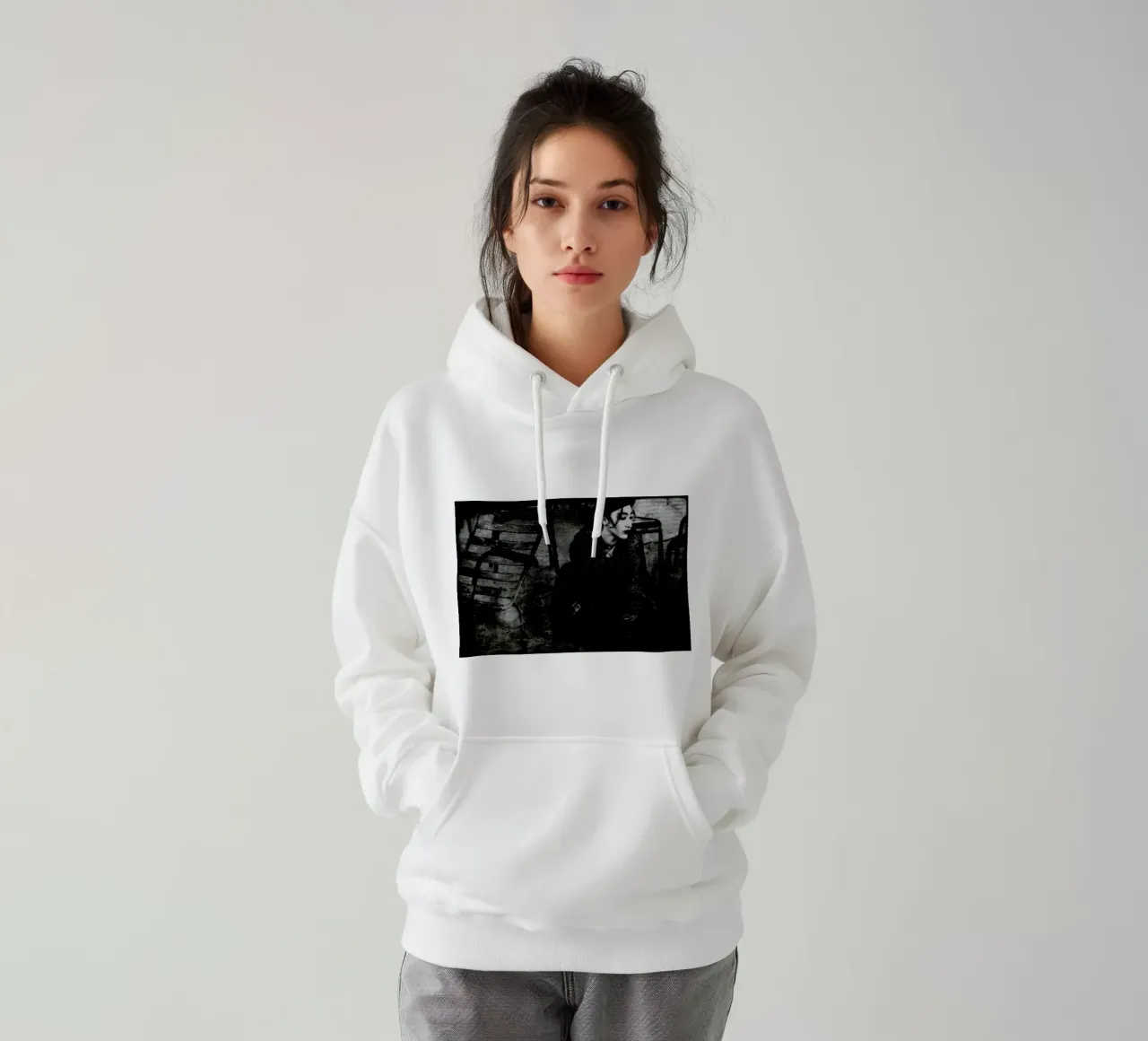 Insecure felpa con cappuccio da Sophie Etchart