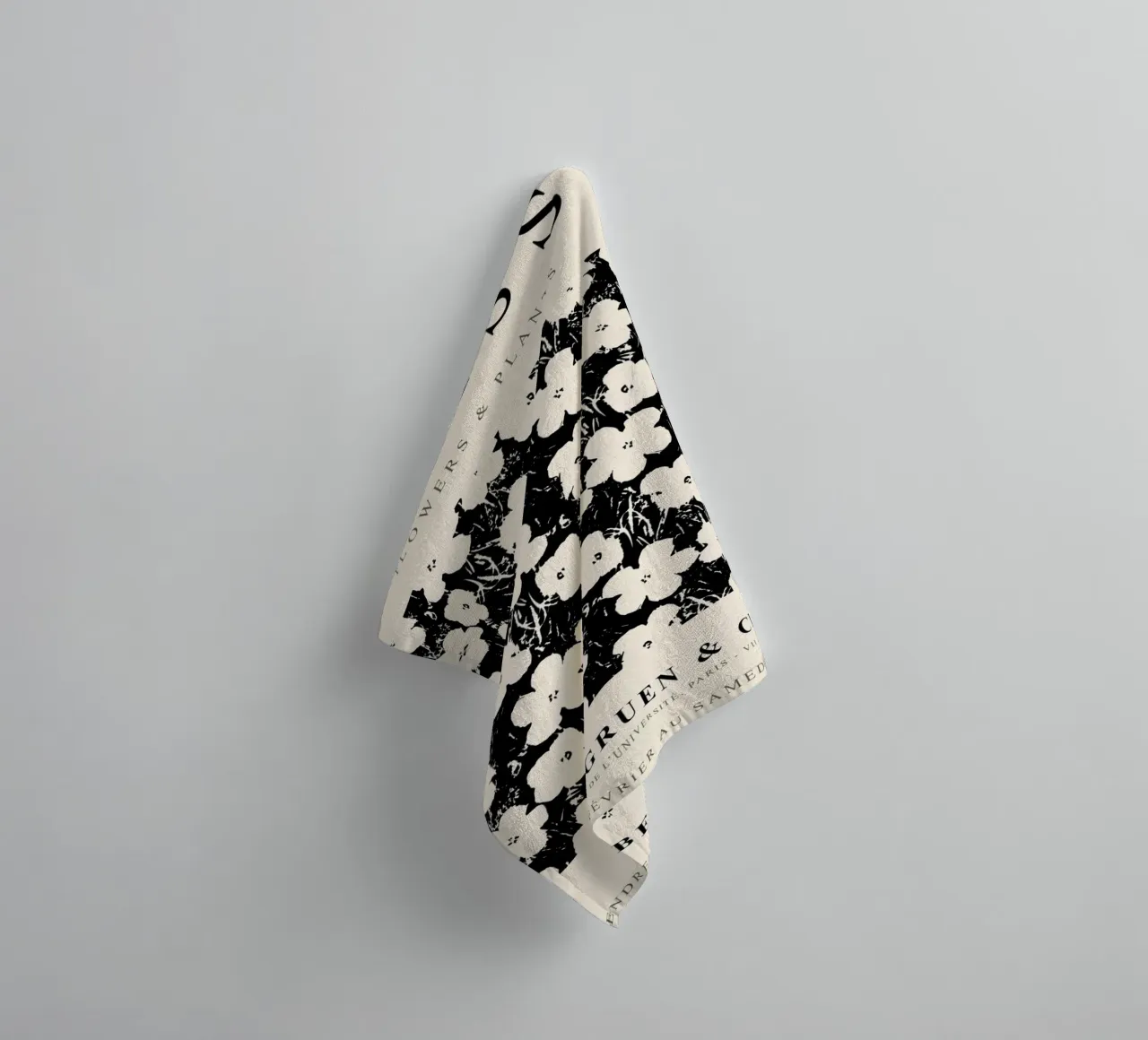 Matisse, motivo floreale in bianco e nero asciugamano da bagno da Whole©