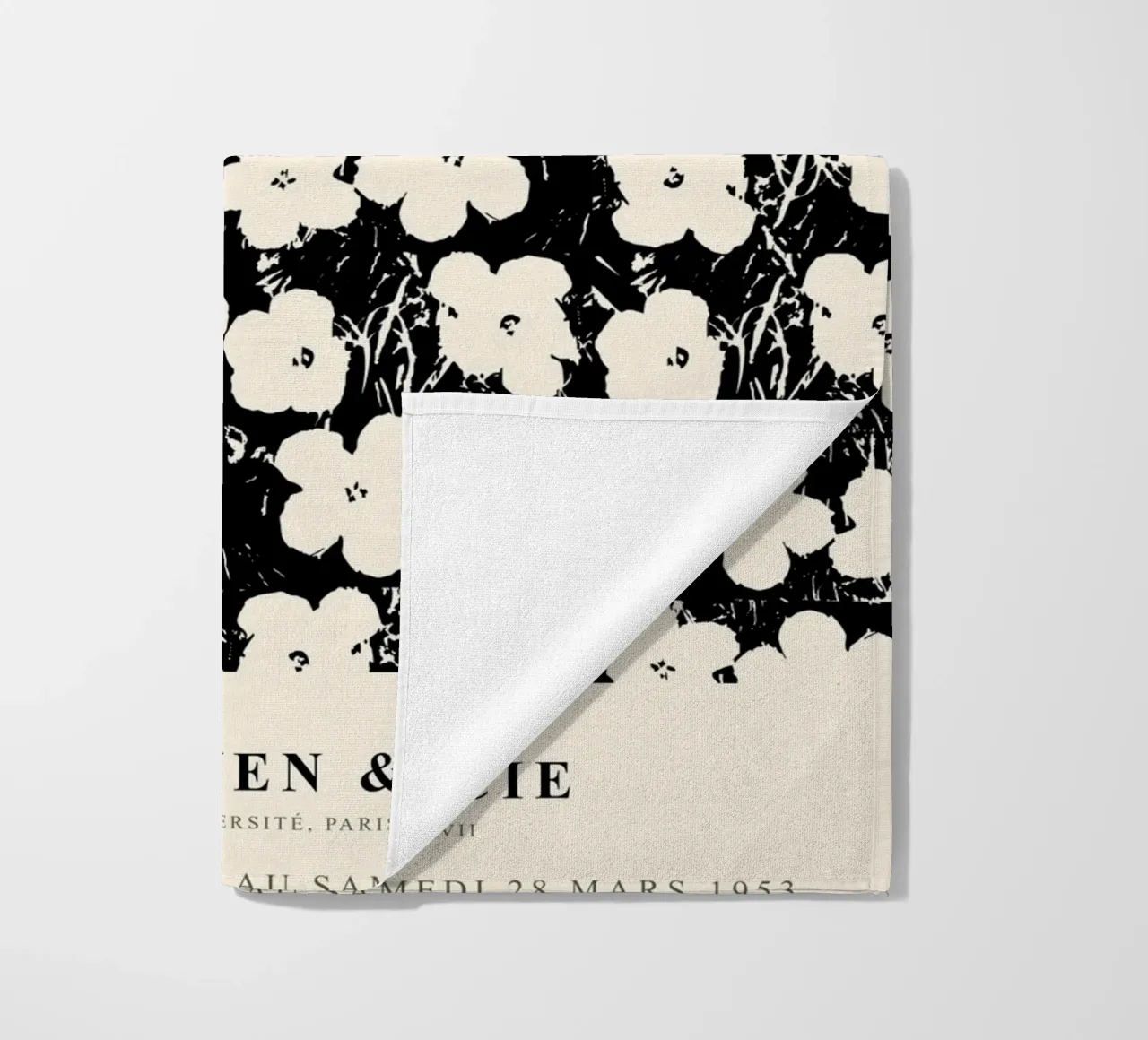 Matisse, motivo floreale in bianco e nero telo mare da Whole©