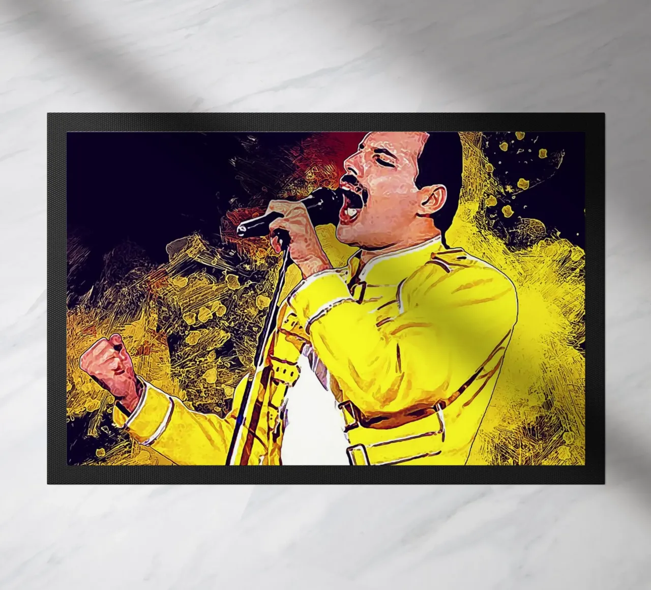 La storia di Freddie Mercury zerbino da neonartroom