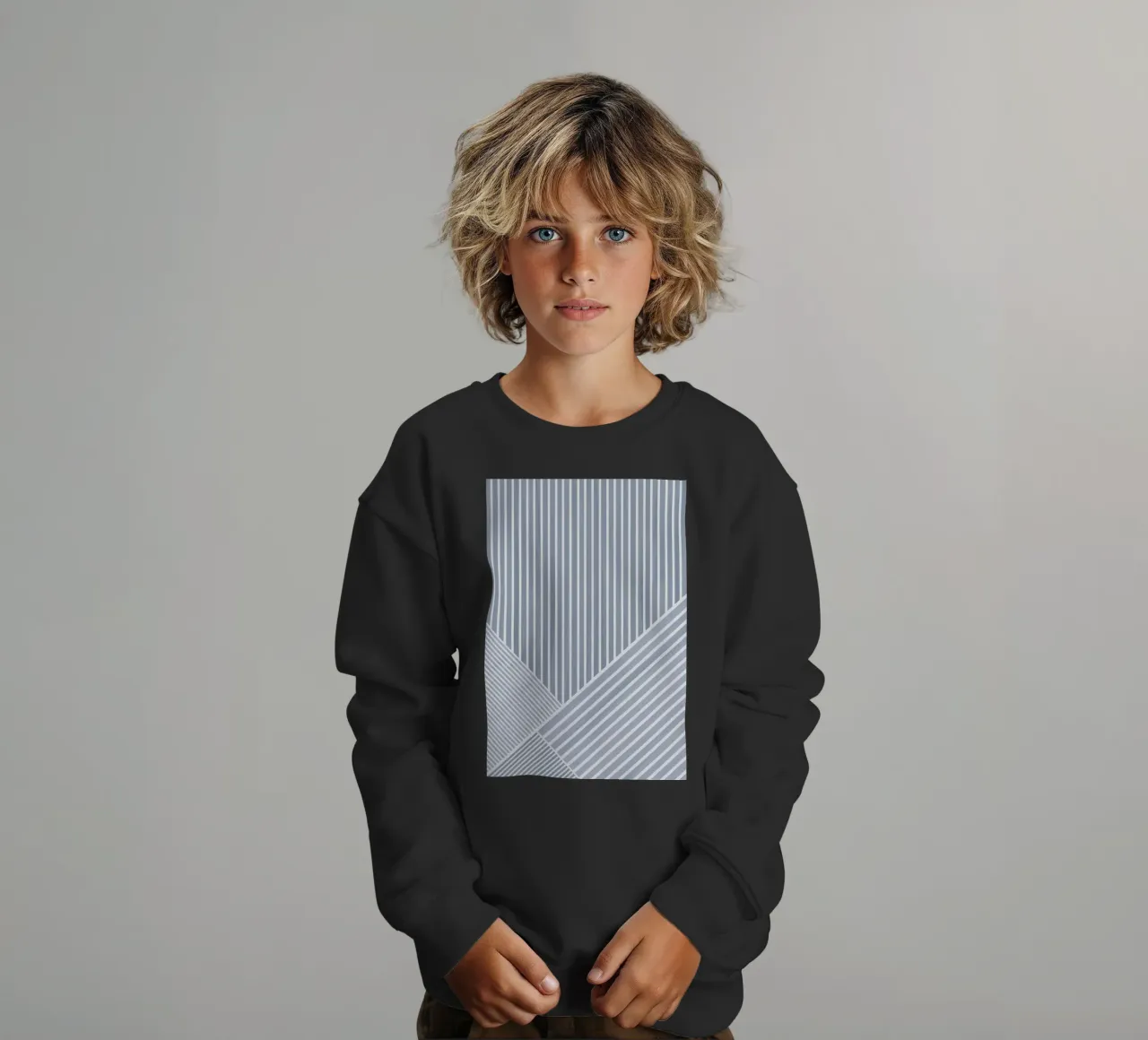 Geometrico a righe bianche e azzurre felpa bambino da Melloi Art Print