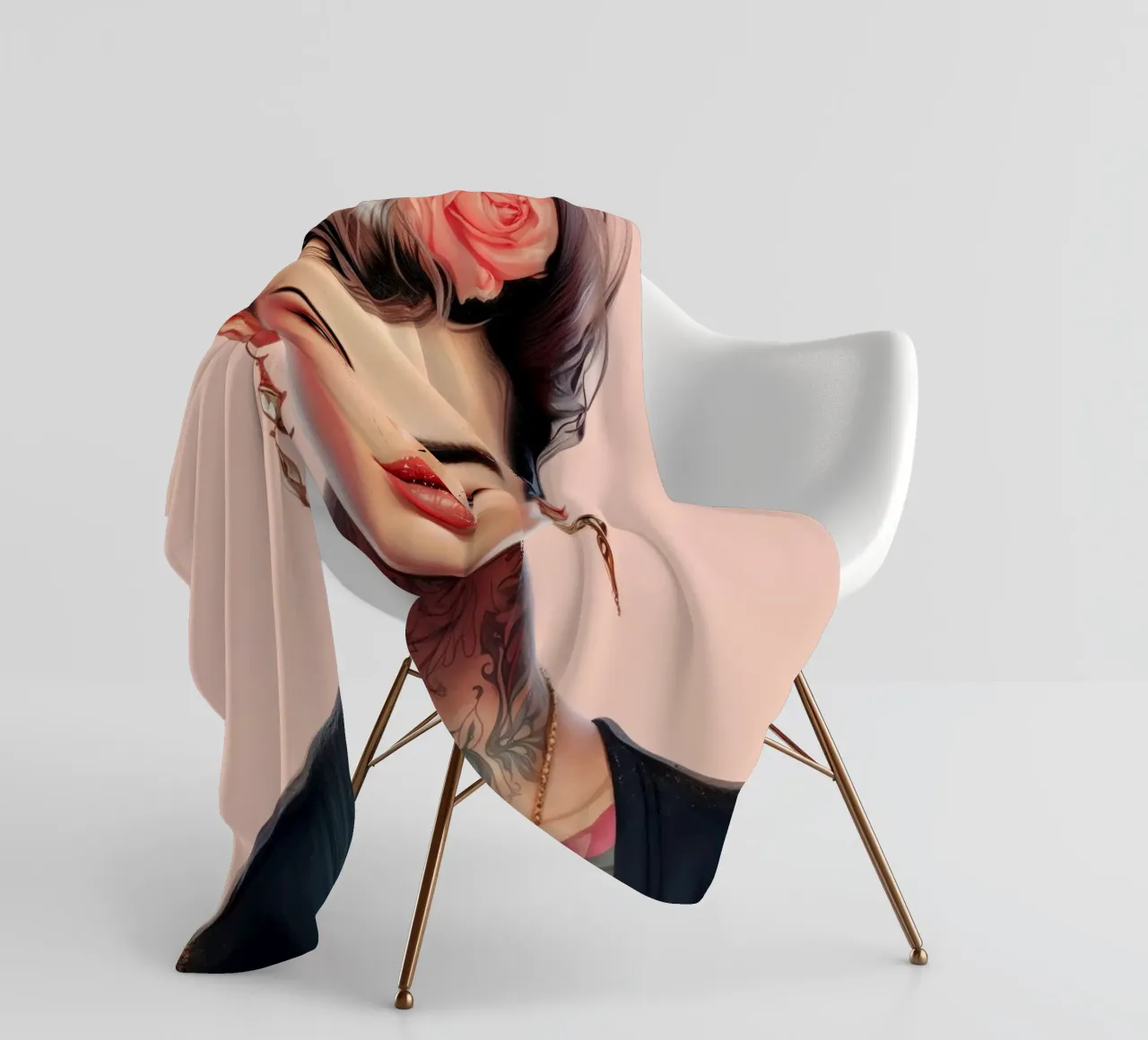 Bella ragazza adolescente coperta in pile da Lootprint