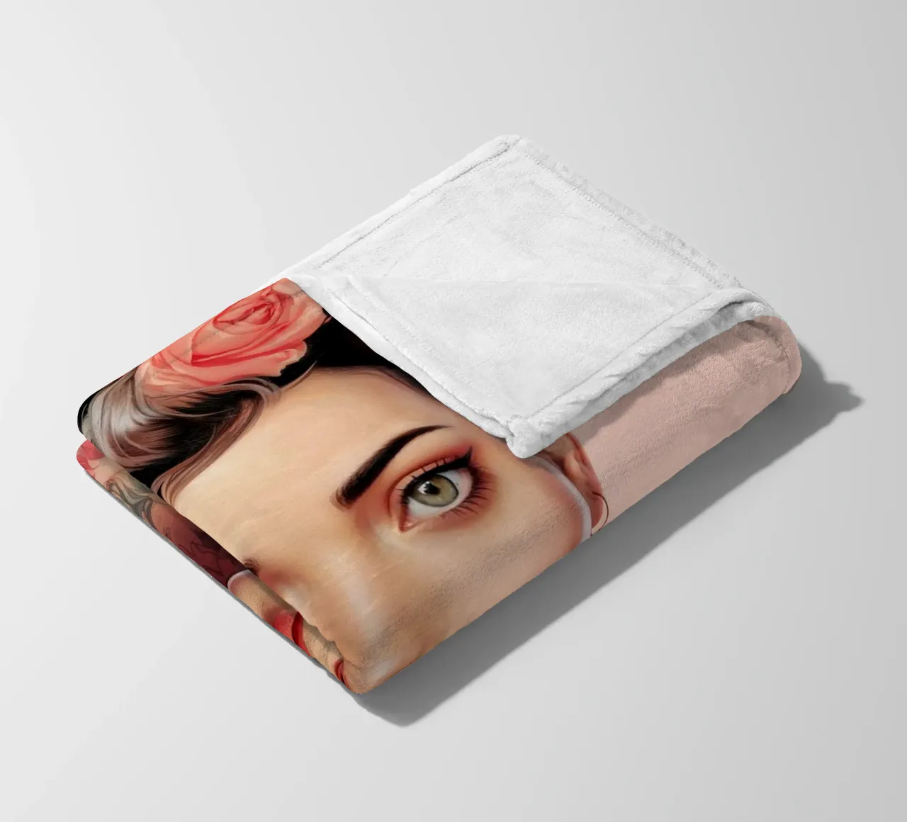 Bella ragazza adolescente coperta in pile da Lootprint