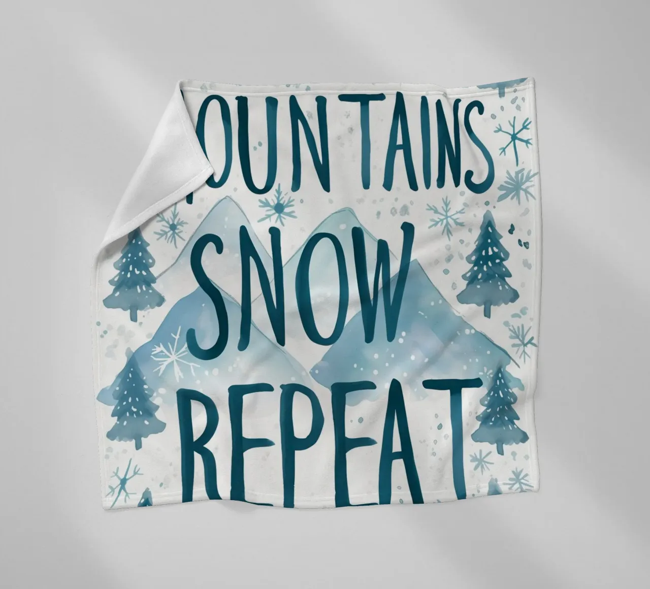 Mountains Snow Repeat No 1 coperta in pile da treechild