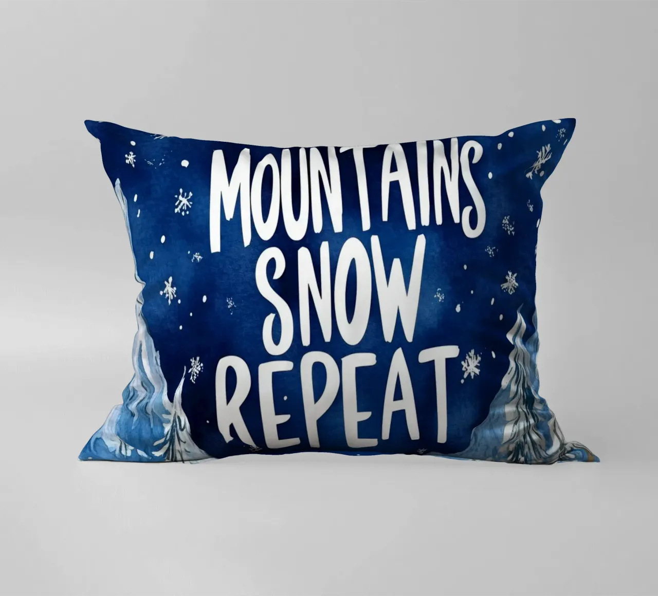 Mountains Snow Repeat No 2 cuscino da treechild