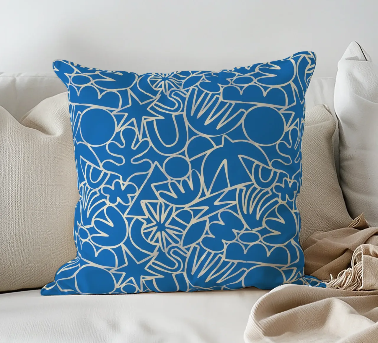 Dancing Shapes (Blue) cuscino da treechild