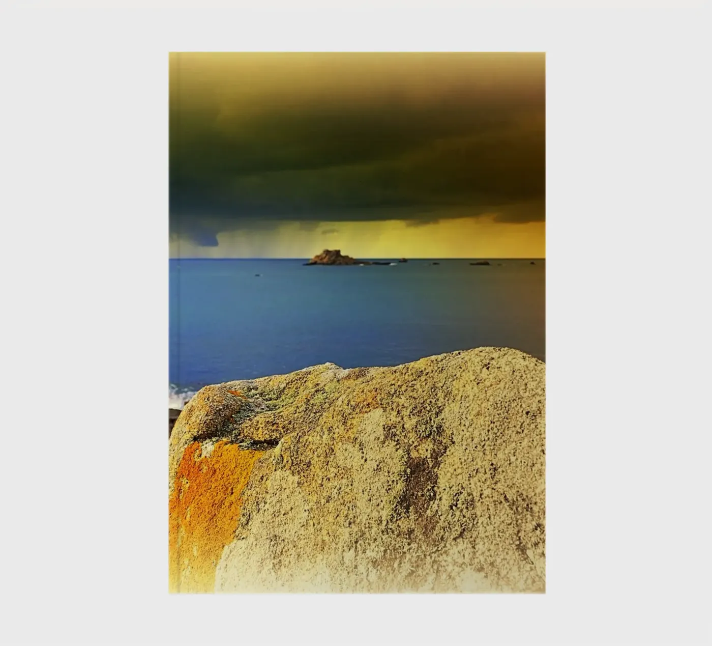 FAA124 notebook by Thierry vobmann photography