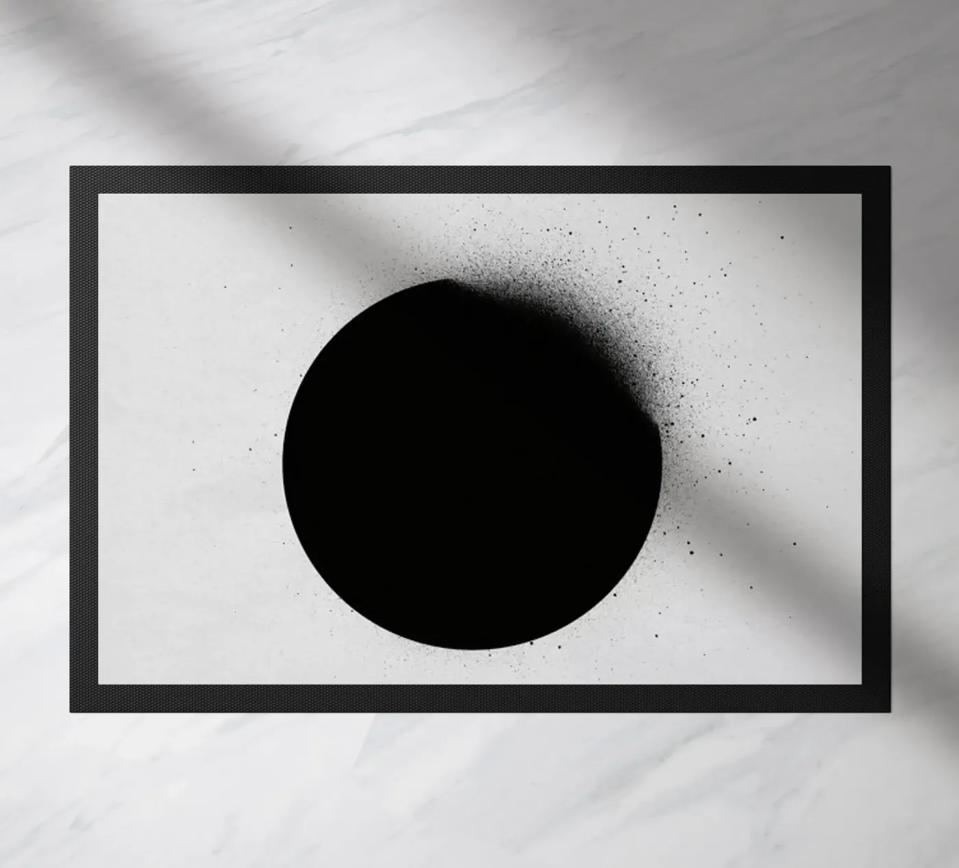 Black 01 deurmat van STUDIO LEEMO