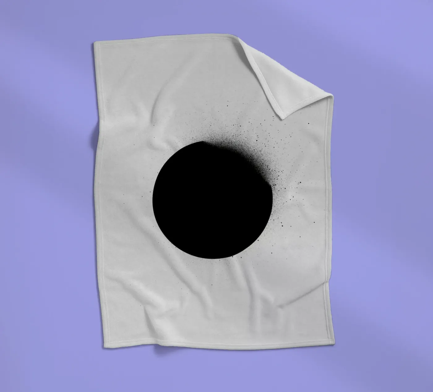 Black 01 Fleecedecke von STUDIO LEEMO