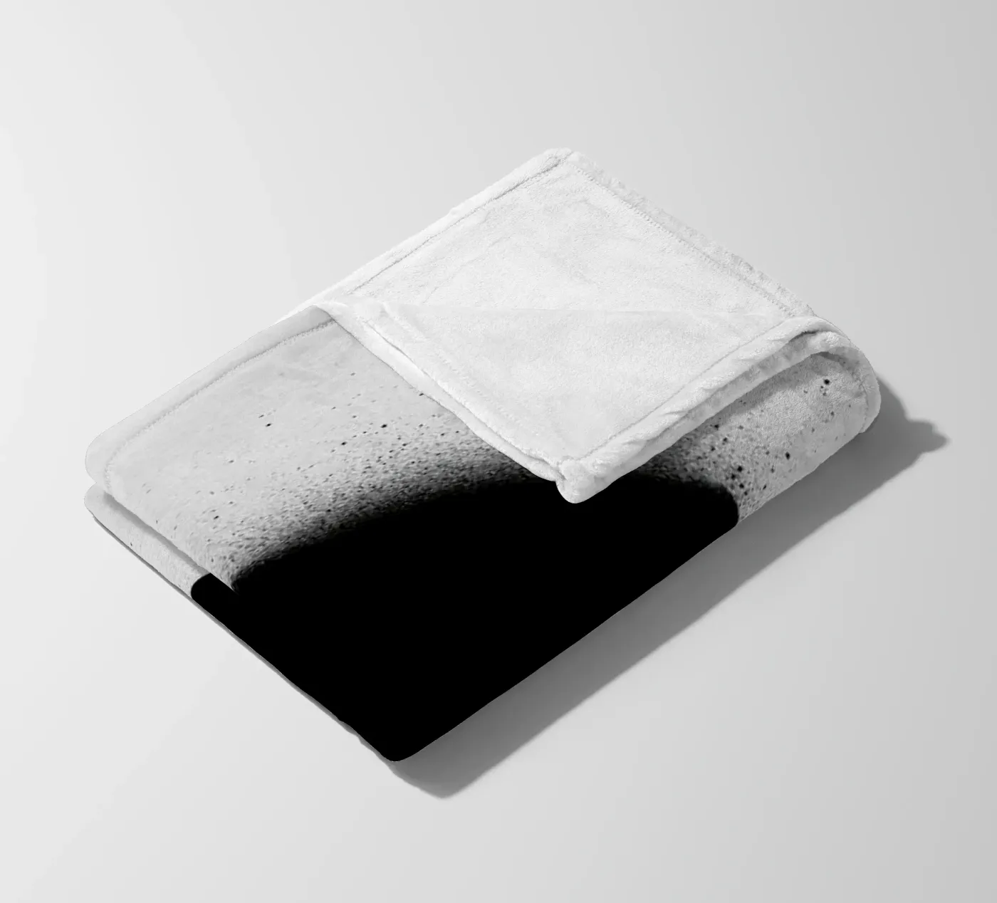Black 01 Fleecedecke von STUDIO LEEMO