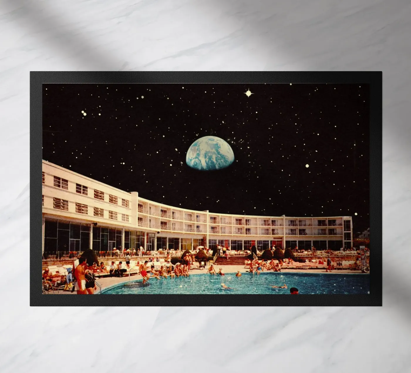 Der Lunar Pool Fußmatte von Taudalpoi