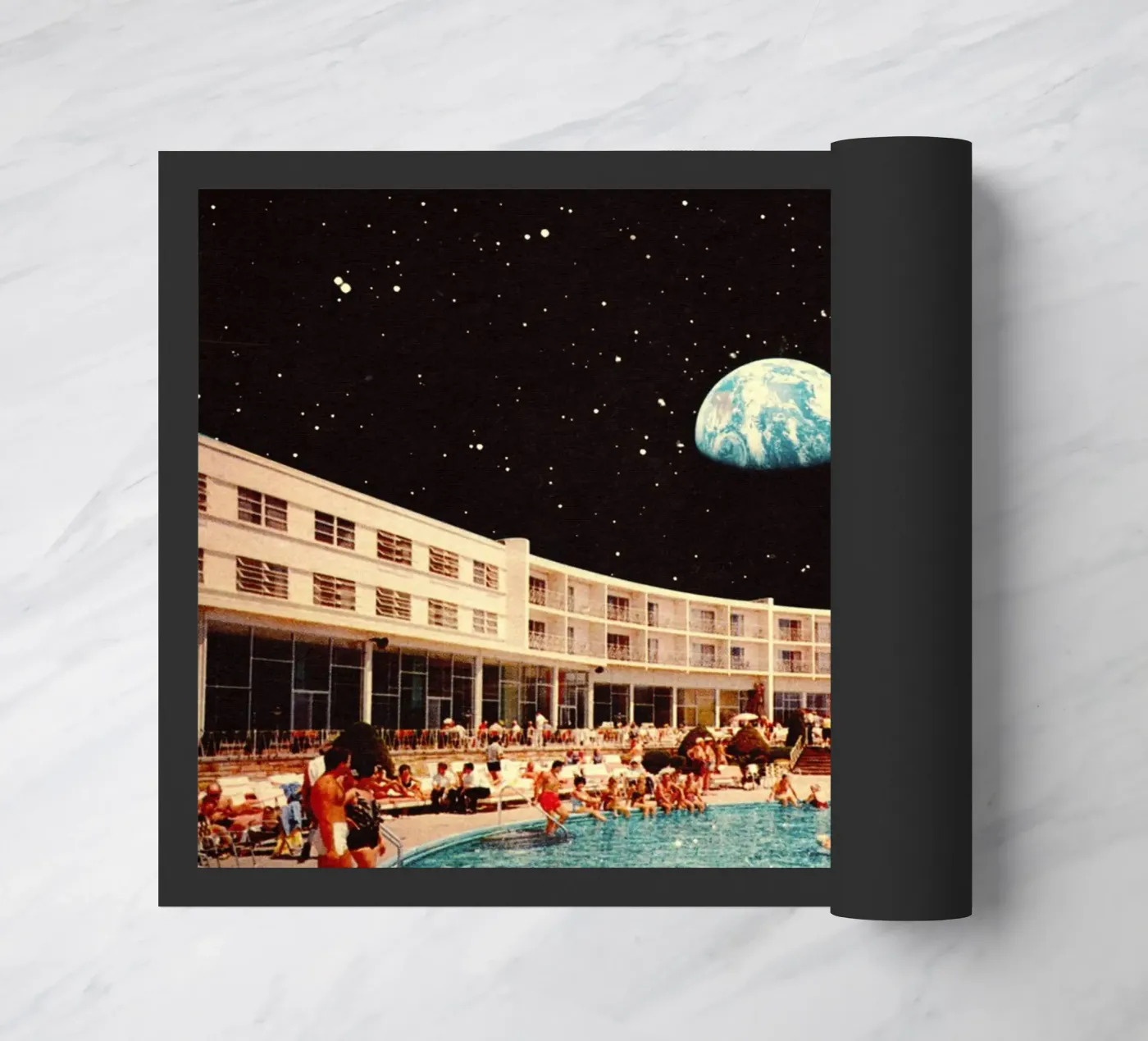 Der Lunar Pool Fußmatte von Taudalpoi