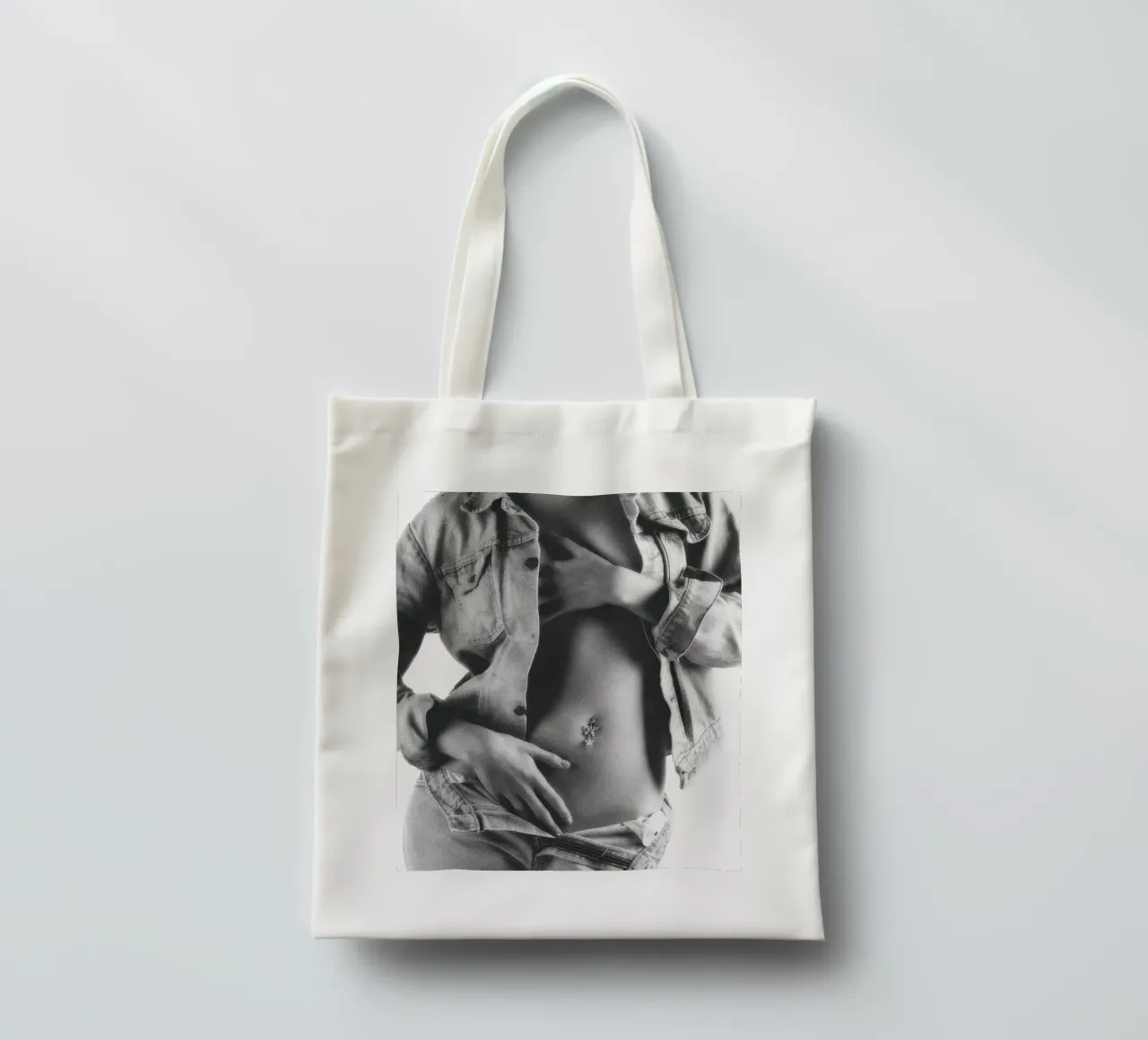 Habillé en Denim Mono tote bag de Dave Hare Photography