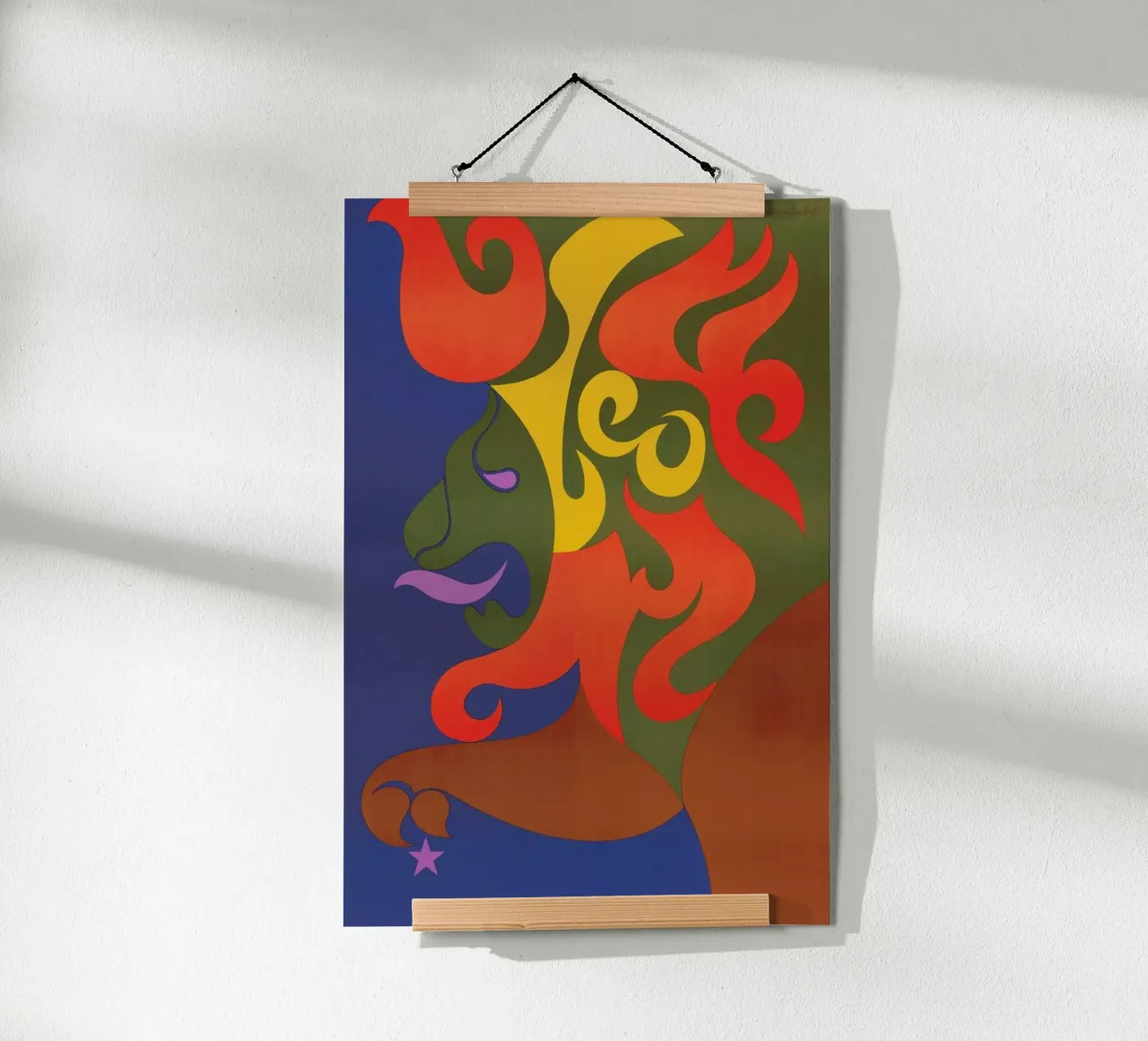 Leo poster con telaio in alluminio da Simboli Design
