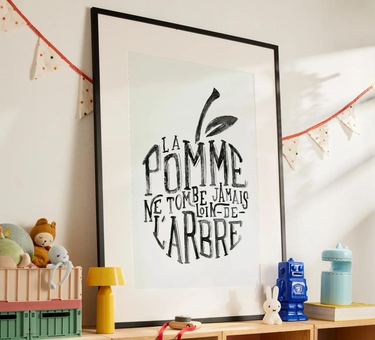 La pomme et l'arbre poster con telaio in alluminio da JONATTEND