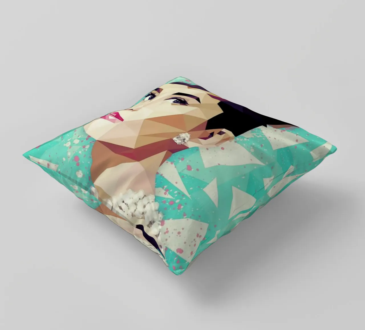 The Hepburn Class cuscino da Mayka ienova