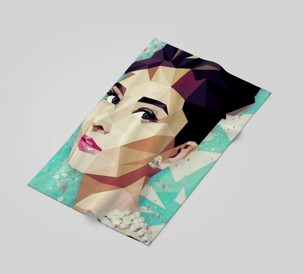 The Hepburn Class telo mare da Mayka ienova