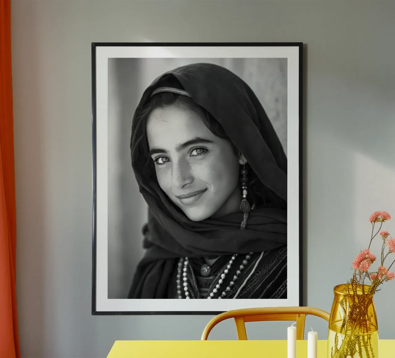 Illi - Ritratto di una giovane donna amazigh poster con telaio in plastica da Amazigh