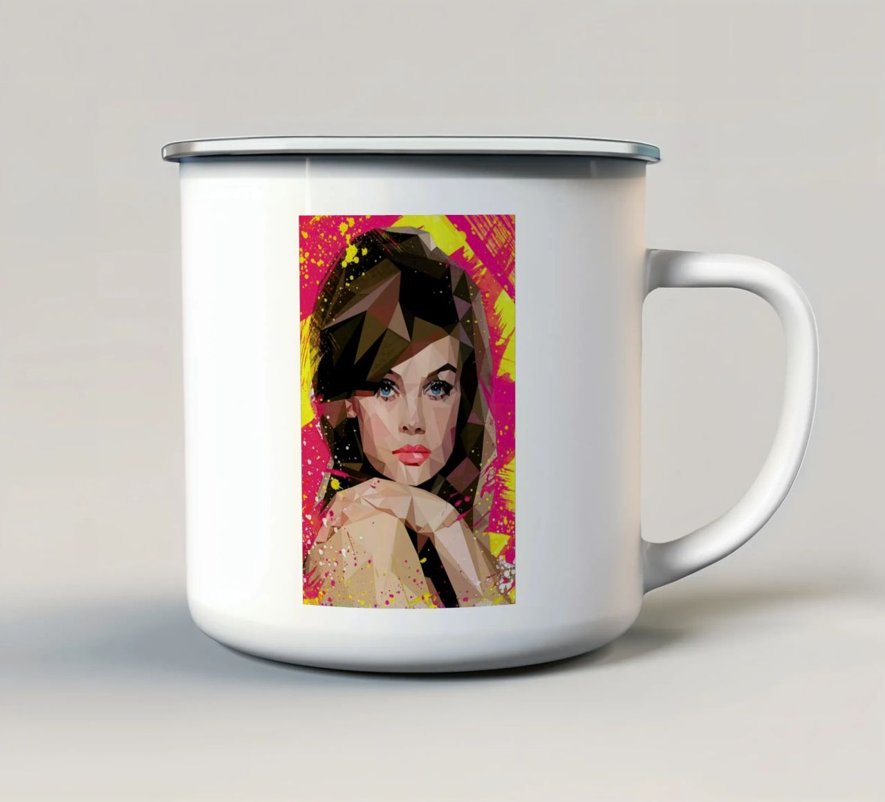 Vogues Muse tazza in smalto da Mayka ienova
