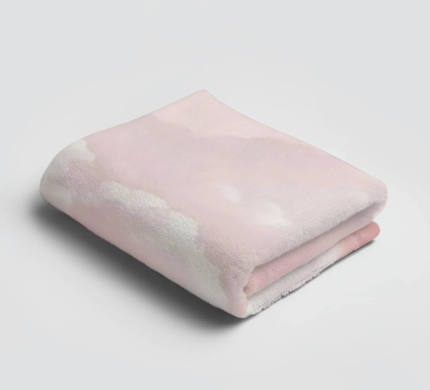 Blush Cloudscape Charm Handtuch von Modern Muse