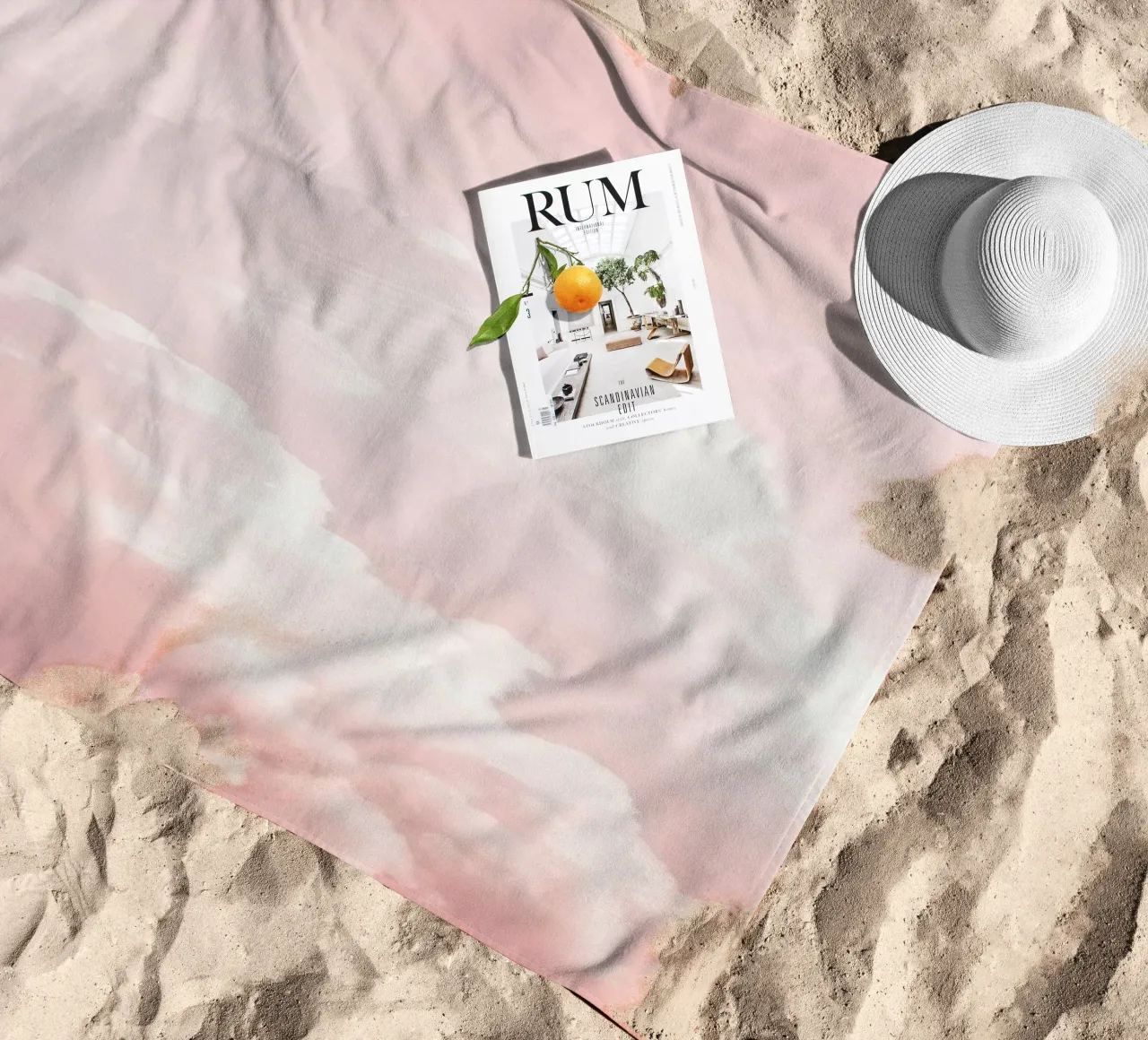 Charm Blush Cloudscape telo mare da Modern Muse