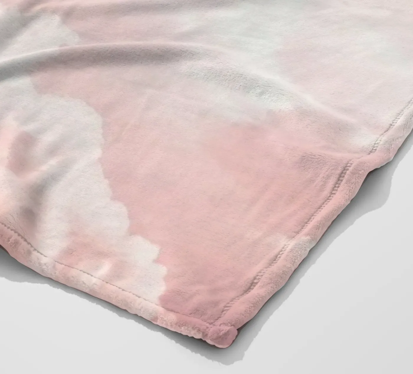 Blush Cloudscape Charm Fleecedecke von Modern Muse