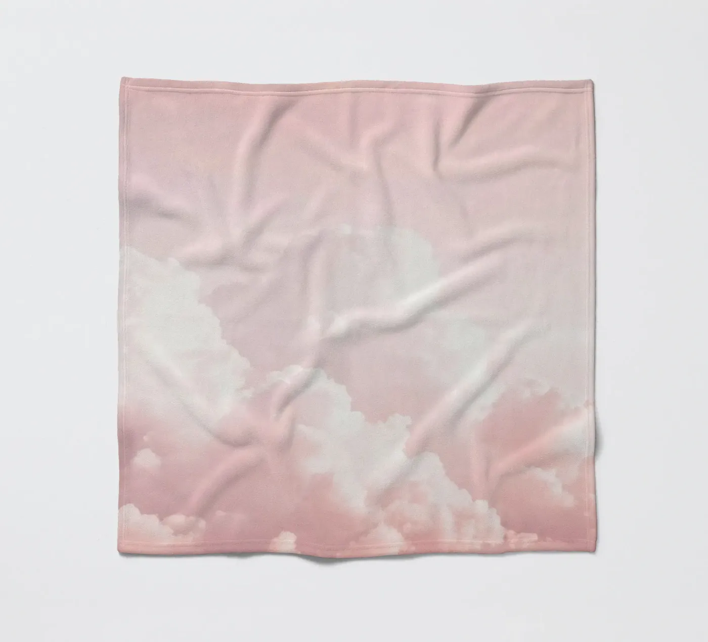 Blush Cloudscape Charm Fleecedecke von Modern Muse