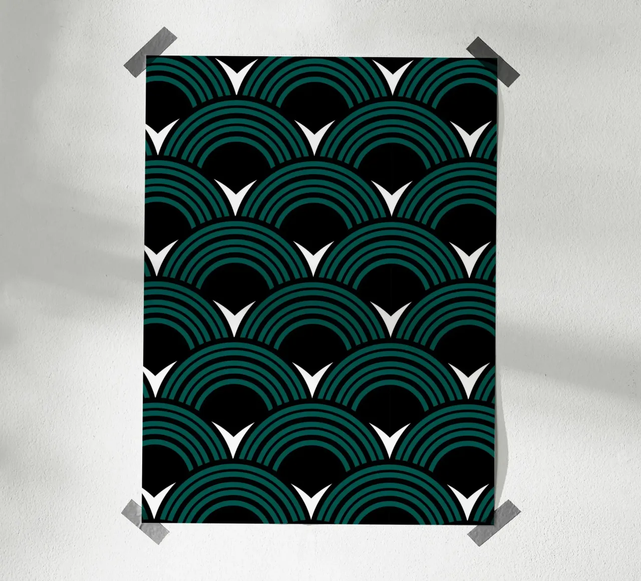 Vert et noir Motif de vagues japonaises Moderne poster avec cadre en bois de kookiepixel