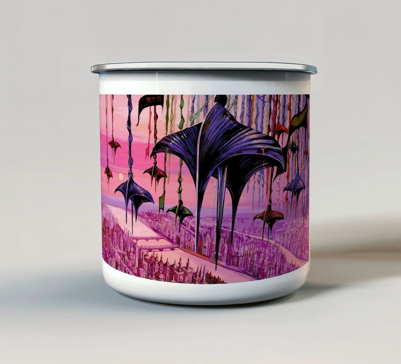Nostalgic Fantasy tazza in smalto da Naito Shinpei